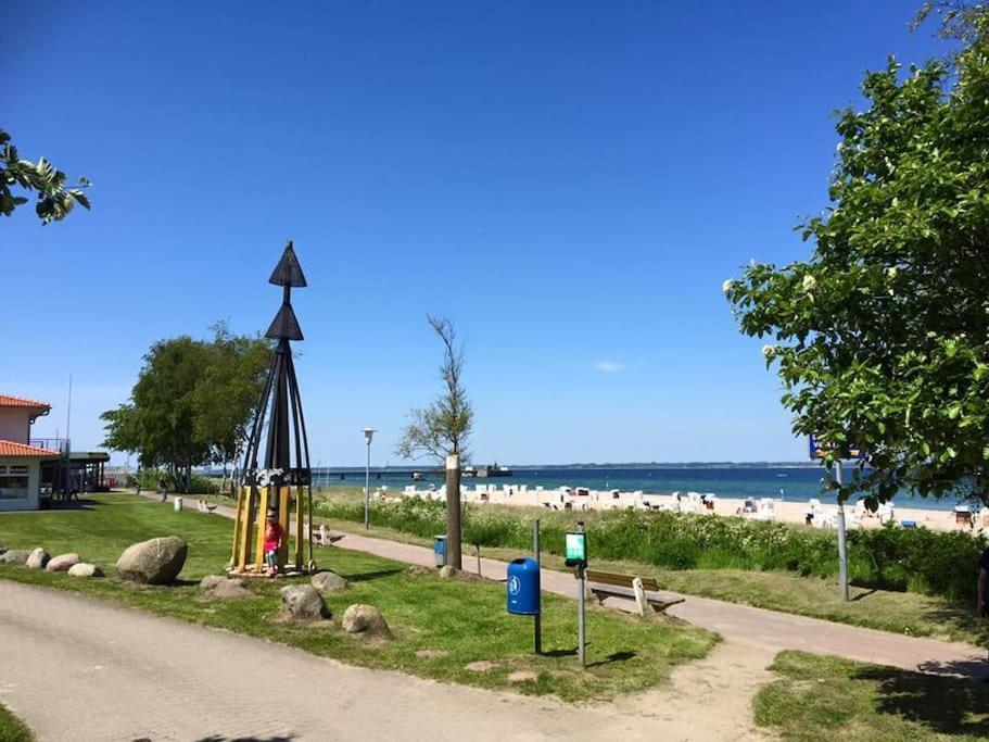 Neue Ferienwohnung Kuestennaehe Mit Terrasse 3Km Zum Strand Осдорф Экстерьер фото