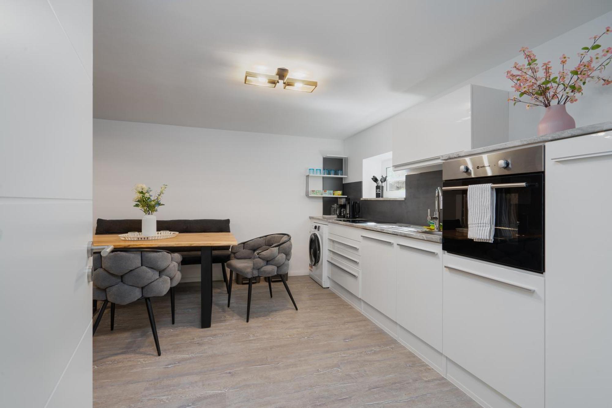 Neue Ferienwohnung Kuestennaehe Mit Terrasse 3Km Zum Strand Осдорф Экстерьер фото